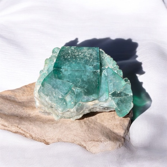 Green Fluorite Natural Crystal Cluster | One Piece Set - Picture 5 of 5